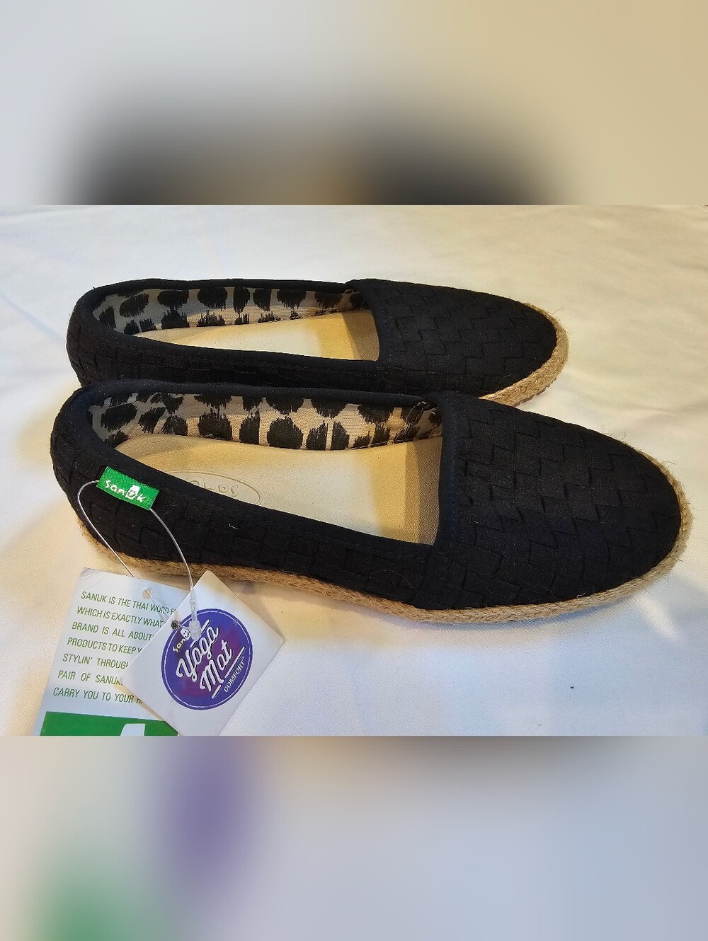Sanuk Basket Case Black Woven Slip-Ons- Size 5- NWT